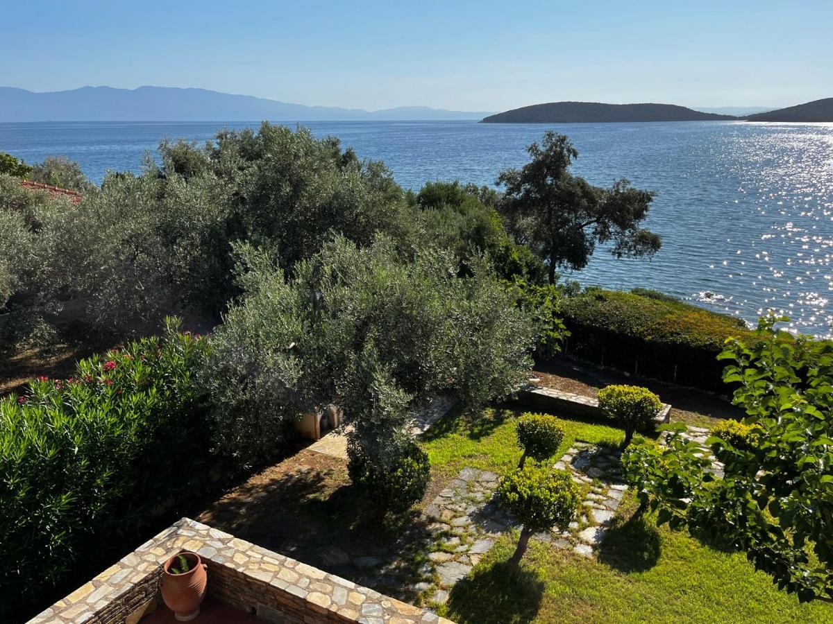 Villa Liana Szúrpi Kültér fotó