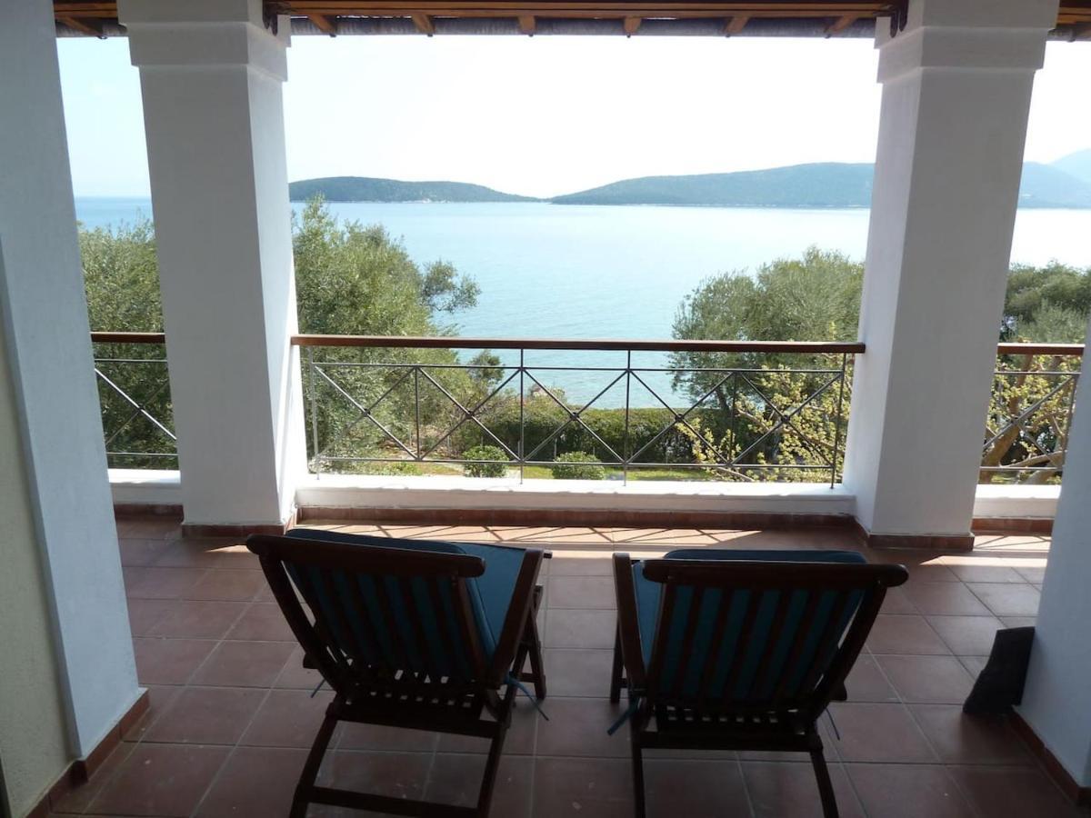 Villa Liana Szúrpi Kültér fotó