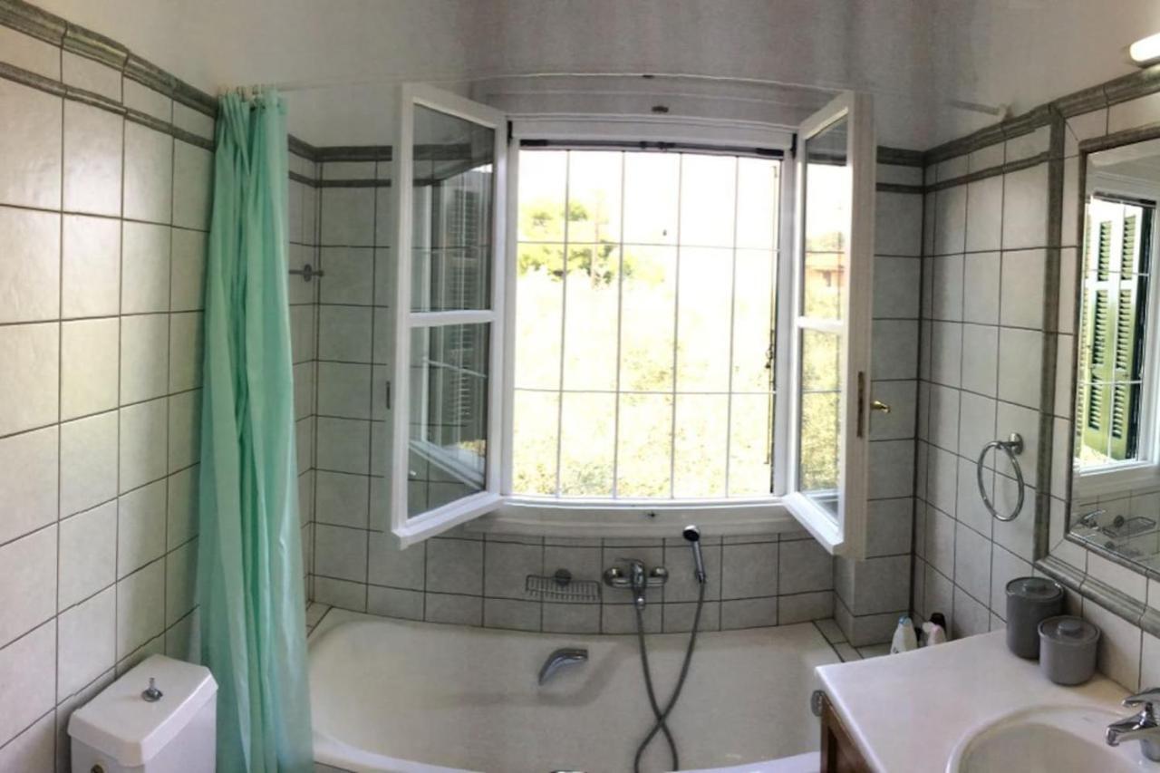 Villa Liana Szúrpi Kültér fotó